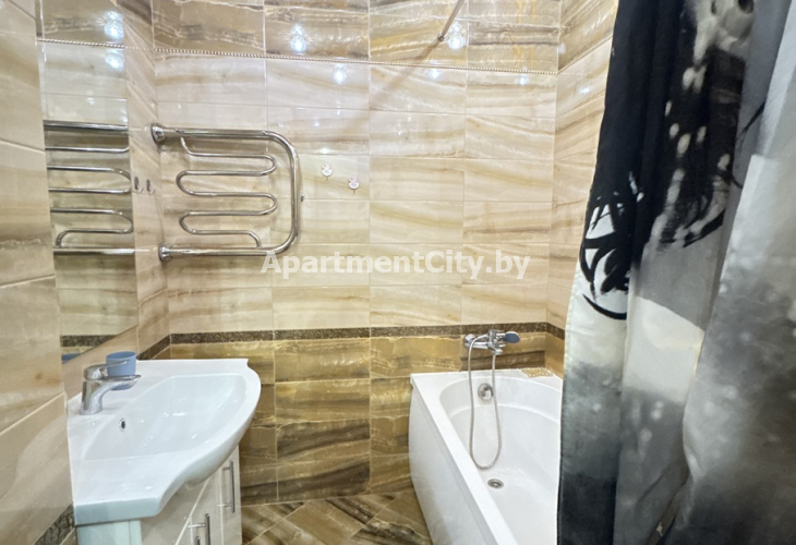 Квартира на сутки улица Фатина 4а